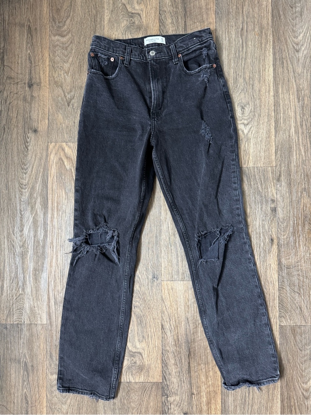 Abercrombie & Fitch 90s Straight Ultra High Rise Black Distressed Jeans 27